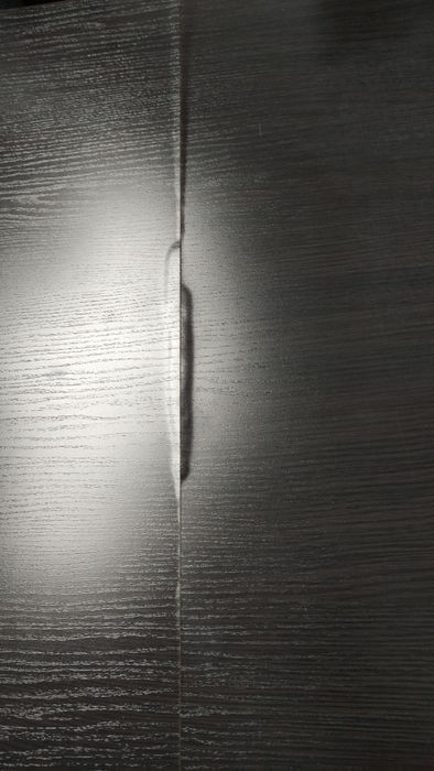 Stół do salonu z krzesłami