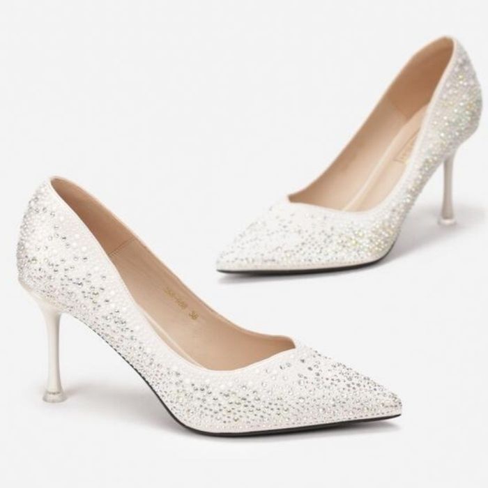 Весільні, нарядні туфлі 38р 24,5 по устілці