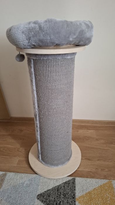 Duży drapak dla kota