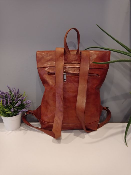 Solidny i stylowy plecak ze skóry naturalnej. Hand made!
