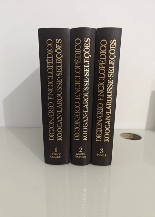 Dicionário Enciclopedico Koogan Larousse Seleções