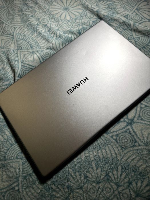 Huawei Matebook D15 15-inch (2019) - Ryzen 5 3500U - 8GB - SSD 256 GB