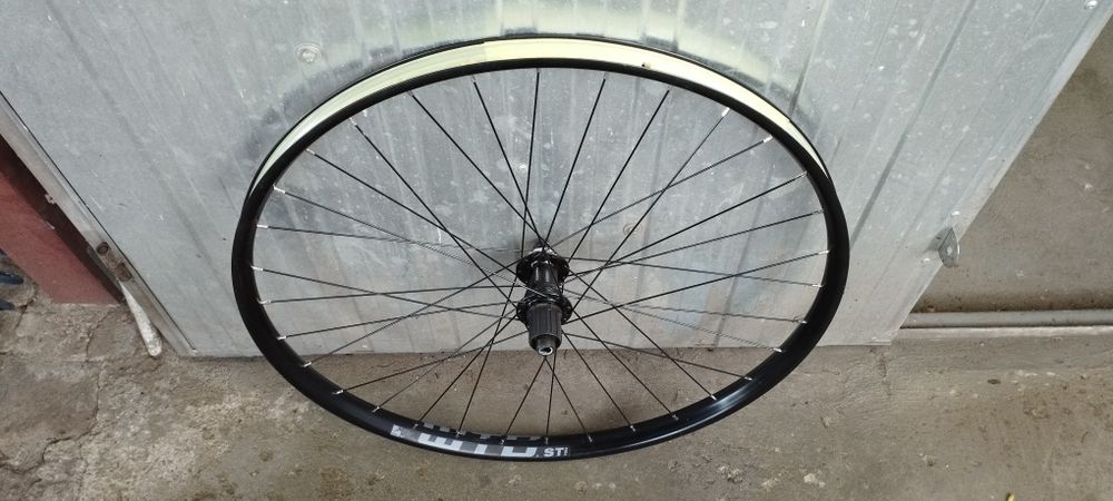 Koła WTB st i30 Shimano tubeless