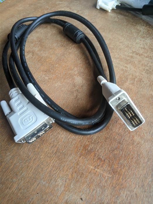Кабель DVI-DVI новий