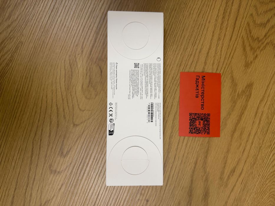 Apple Watch SE 3 40mm Starlight Al Starlight SB M/L GPS MEH54 новий