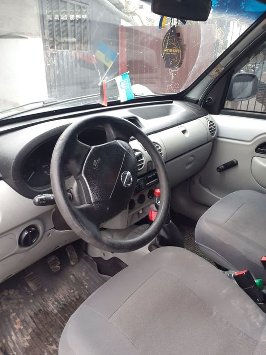 Nissan Kubistar 2006