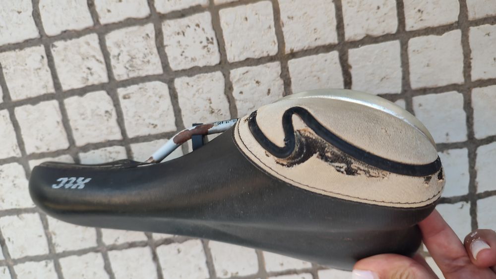 Selim antigo 26 cm