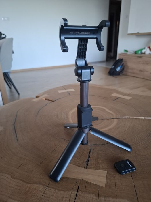 Sejfie stic huawei statyw