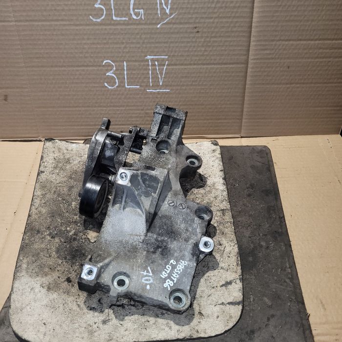 Łapa mocowanie alternatora napinacza vw passat b6 audi seat 2.0TDI