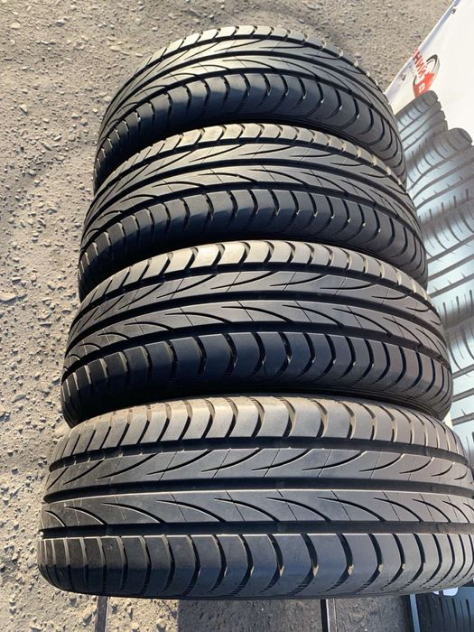 Шини 205/60 R15 пара Semperit 7,5мм літо.