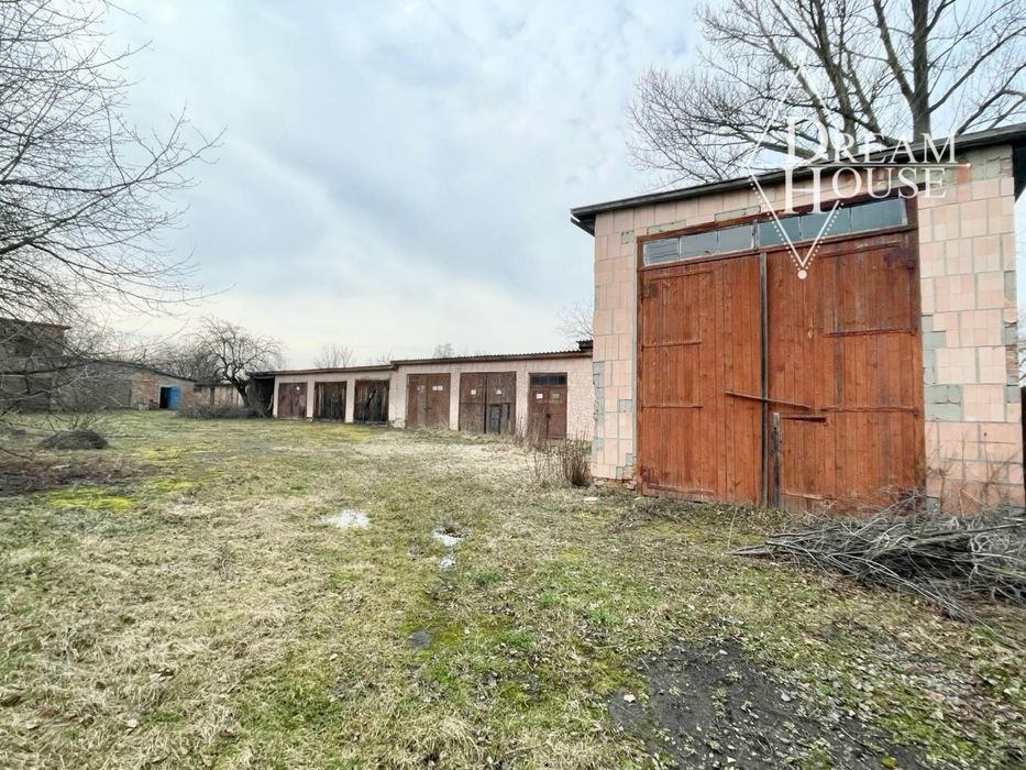 Продаж майногового комплексу