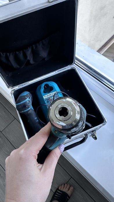 Набір інструментів Makita (шурупо і гайковерт) автопилосос в подарунок