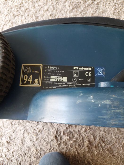 Vendo corta relvas usado mas impecável