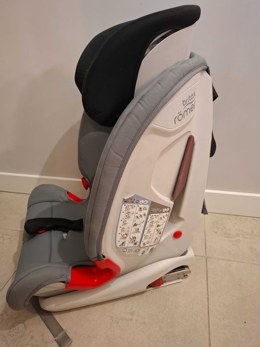 Fotelik samochodowy Britax Römer model Advansafix II