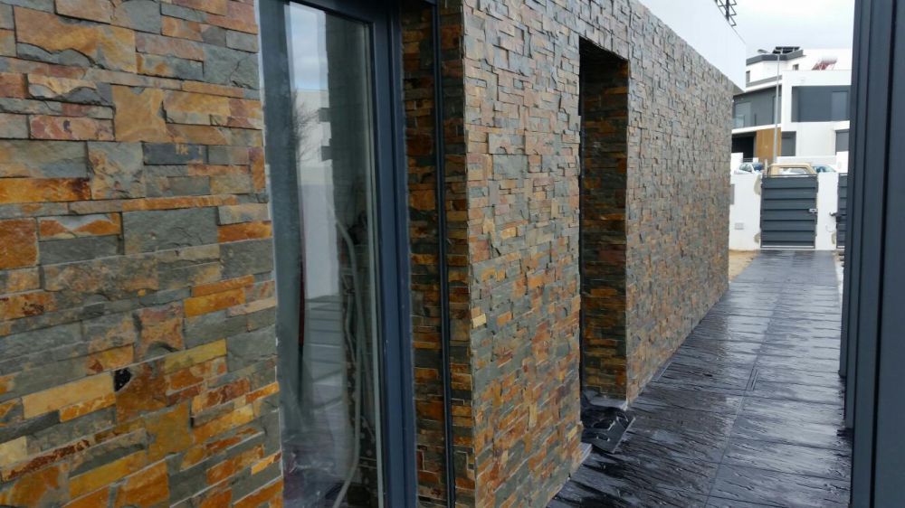 Multicolor Slate or Multicolor Schist64552220093570122