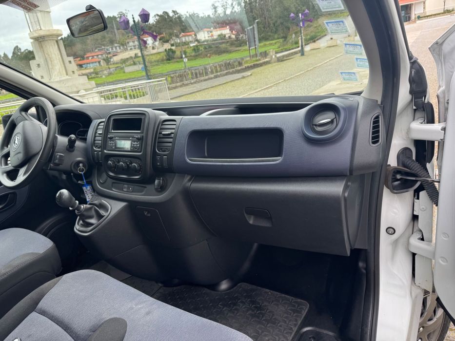 Opel vivaro 1.6 dci iva dedutivel