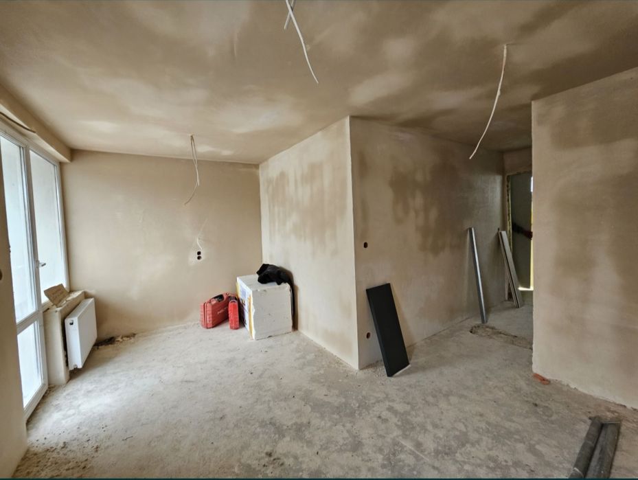 TYNKI MASZYNOWE Gipsowe i Cementowo Wapienne oraz POSADZKI z Mixokreta