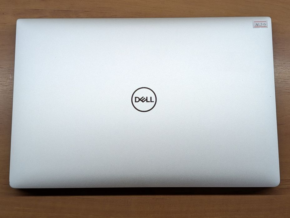 Dell XPS 15 7590, i9-9980HK, GTX 1650, FHD IPS, 16 RAM, 256 ssd
