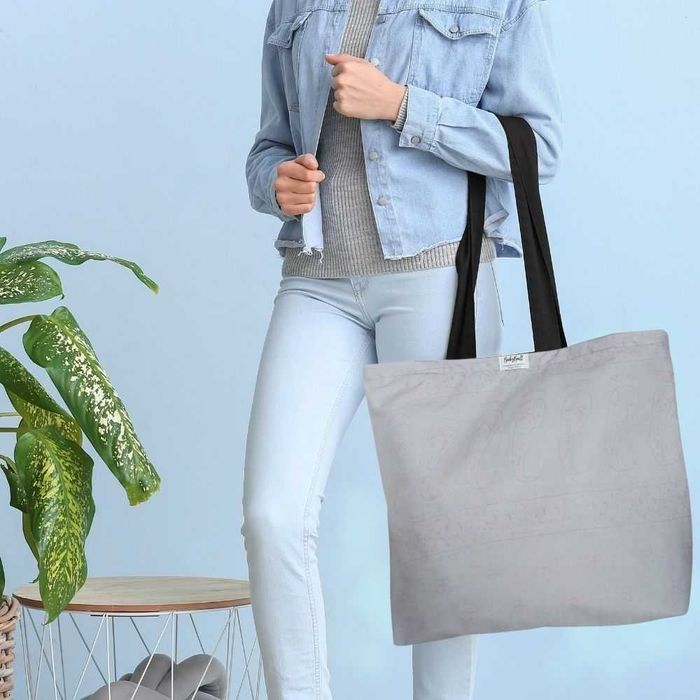 Torba na zakupy „LIGHT GREY” – delikatna elegancja na co dzień