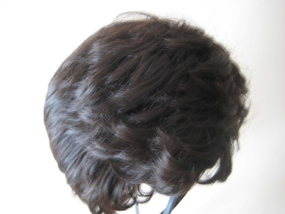 peruca senhora com complementos