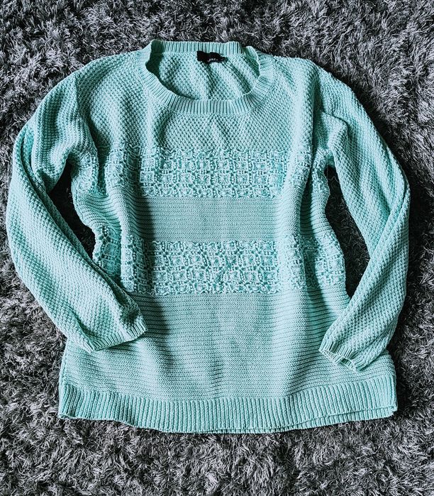 Sweter miętowy rozmiar L stan bardzo dobry