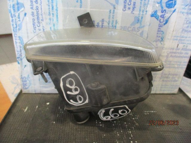 Farol nevoeiro frente esquerdo FORD Mondeo I Carrinha (BNP)