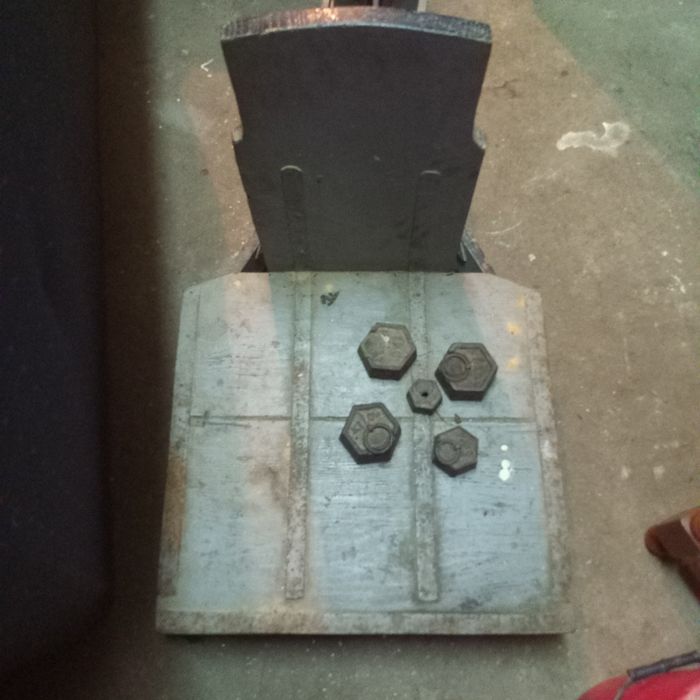 Balança decimal em bom estado