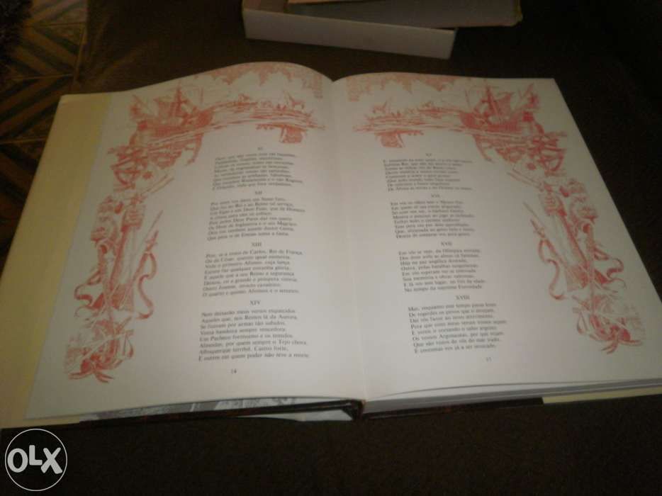 Vendo livro Os Lusíadas