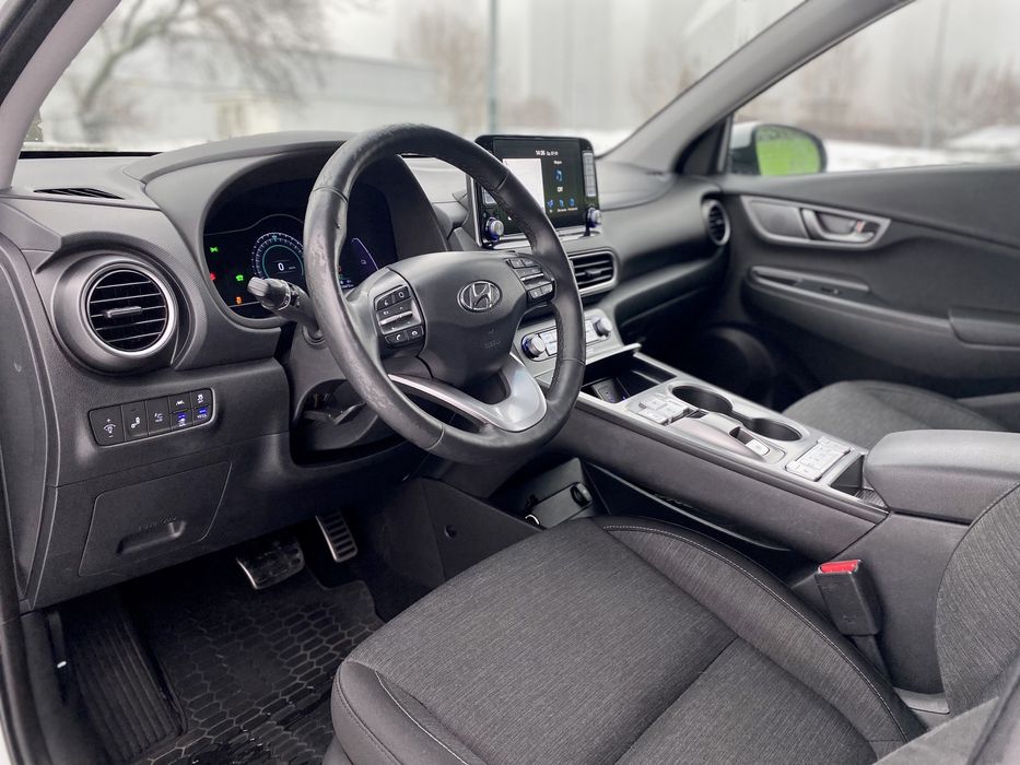 Hyundai Kona 64кВт 2019p без ДТП