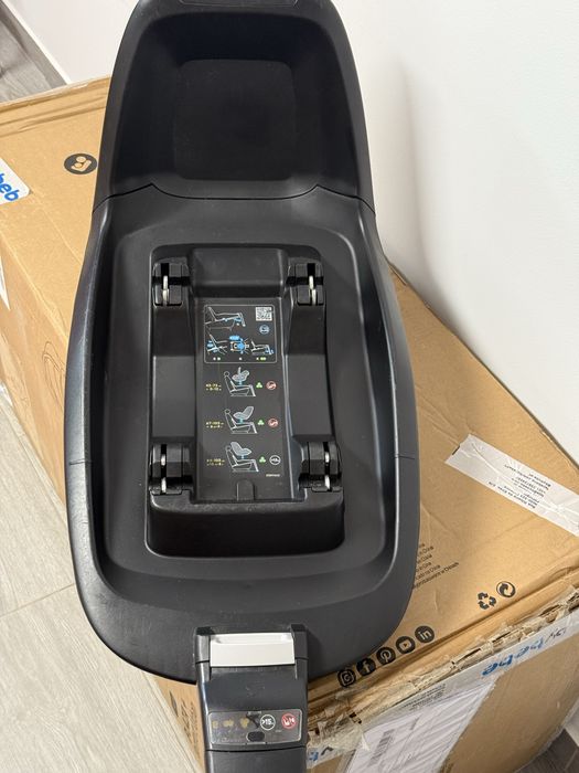 Ovinho bebecobfort + base isofix 2 way family