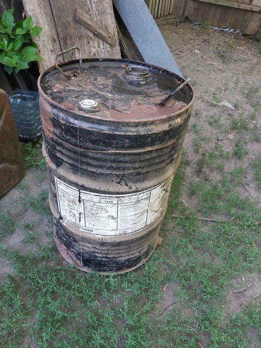 Бочка металиич 50 л; канистра металич 20 л