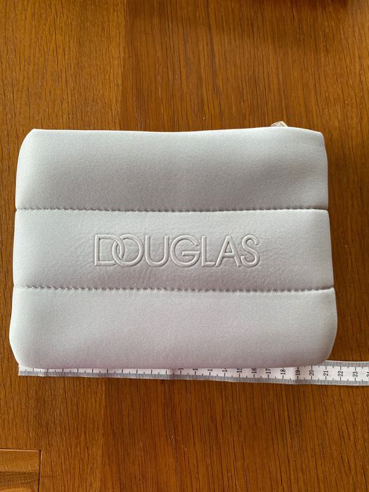 Kosmetyczka Douglas