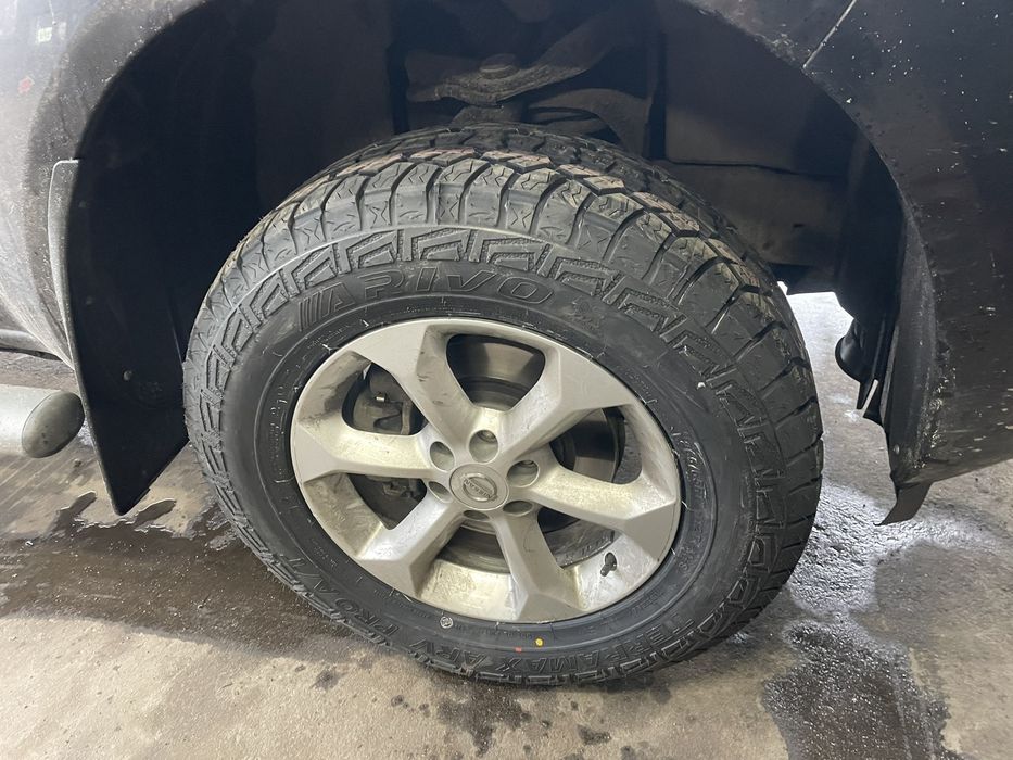 Nissan Navara D 40
