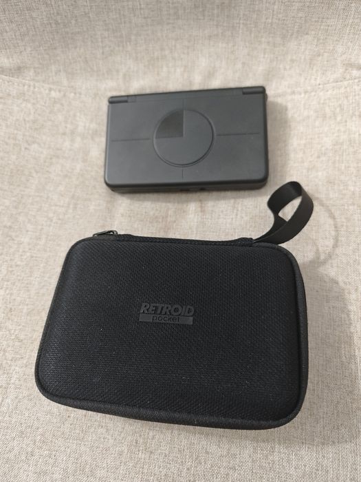 Retroid pocket flip 2