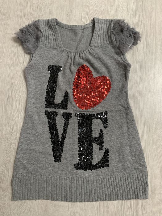 Dluzszy sweter bluzka tunika na krotki rekaw, futerko i cekiny