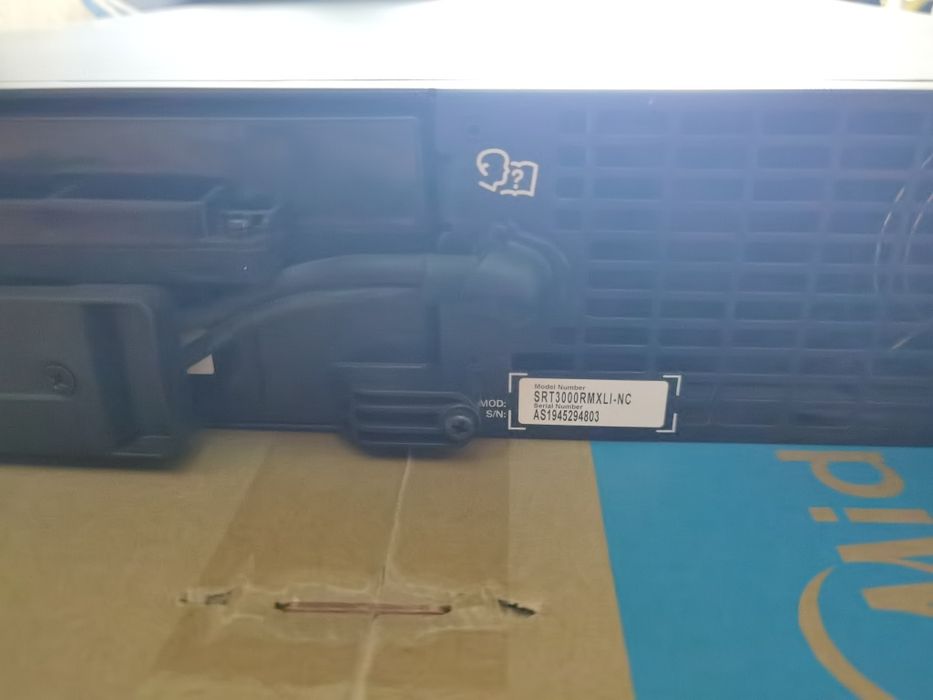 Smart UPS APC SRT3000 rmxli-nc