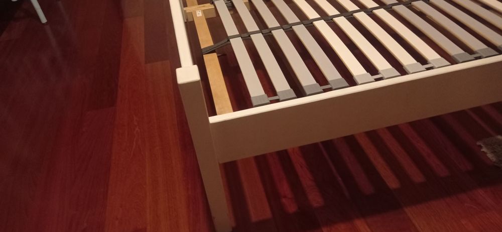 White Pine Bed64309719991425124