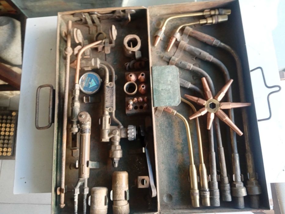 Conjunto de soldadura antigo