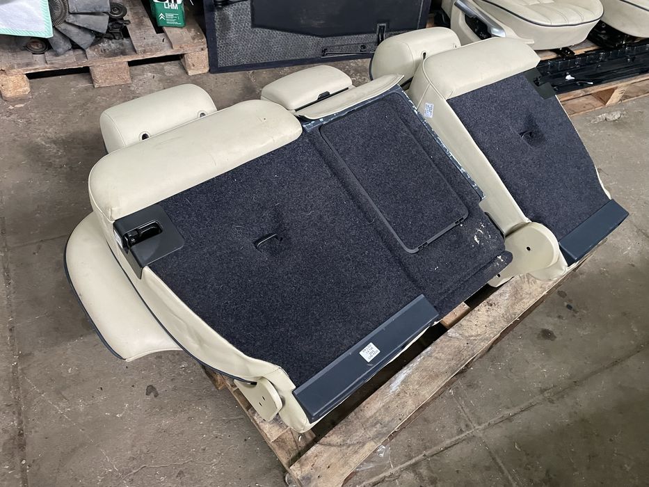 Ranfe Rover L322 Vogue, Bancos em pele bege