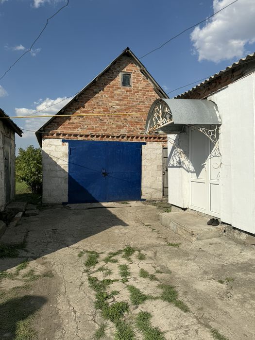 Продам будинок в селі