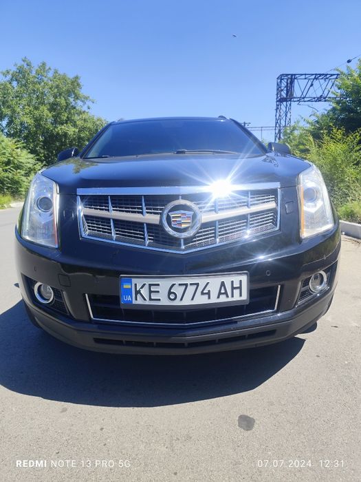Продам Cadillac SRX