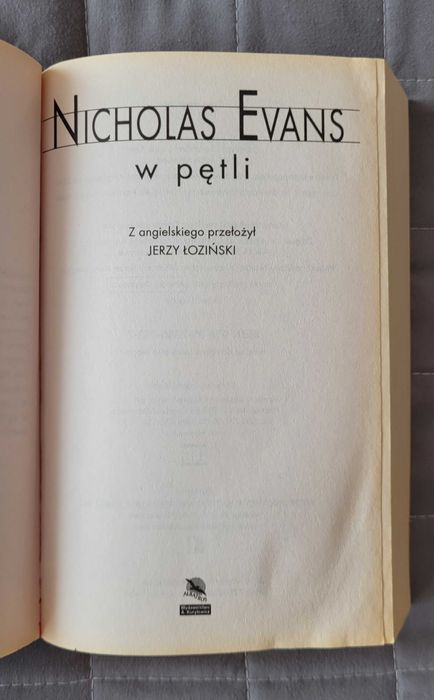 W pętli - Nicholas Evans