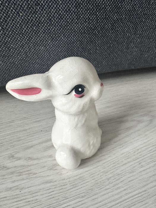 Figurka ceramiczna królik PRL. Polecam!
