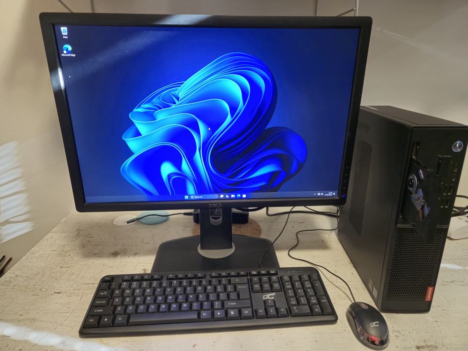 Monitor Dell 24 cale Komputer Lenovo zestaw komputerowy