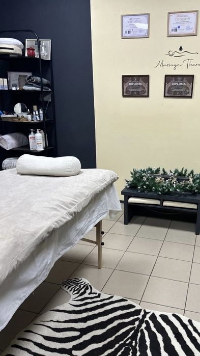 Майстер масажу, тренер, інструктор з харчової поведінки