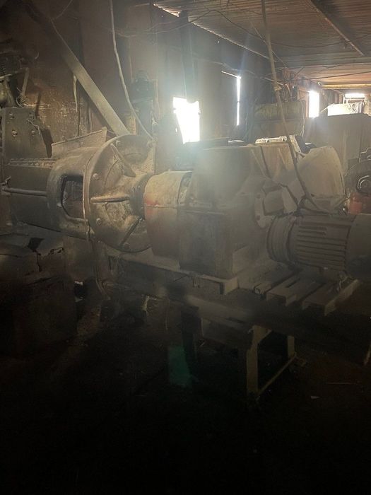 Екструдер для переробки сої