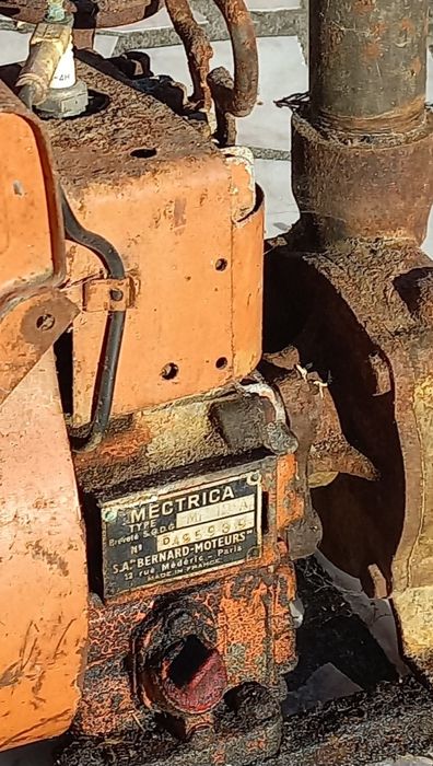 Motor de rega Bernard