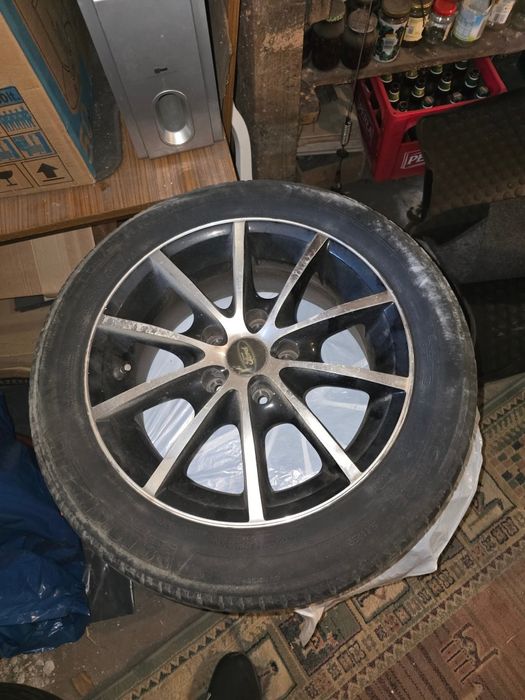 Felgi 16  5x 108 z oponami