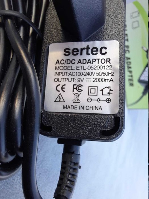 Адаптер Sertec ST-T4/9V*2000mA (18 Ватт) на планшеты