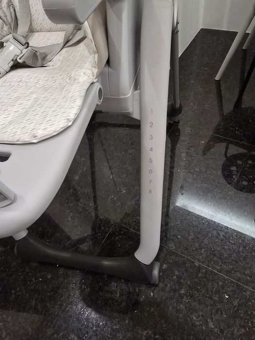 Cadeira alimentação bebé chicco  Polly2start